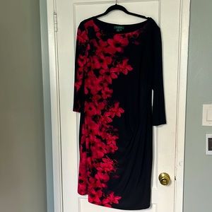 Plus size Lauren Ralph Lauren dress w/ 3/4” sleeve red/pink flower motif
